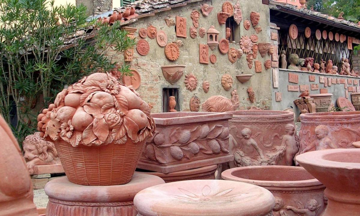 Ornamenti da Parete e Cassette Terracotta Impruneta